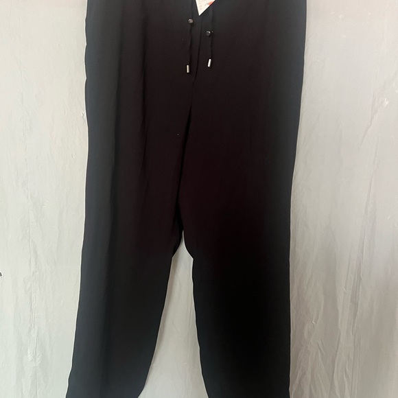 H&M NWT women black pants with pocket elastic waist with drawstring size 16 - Picture 2 of 4